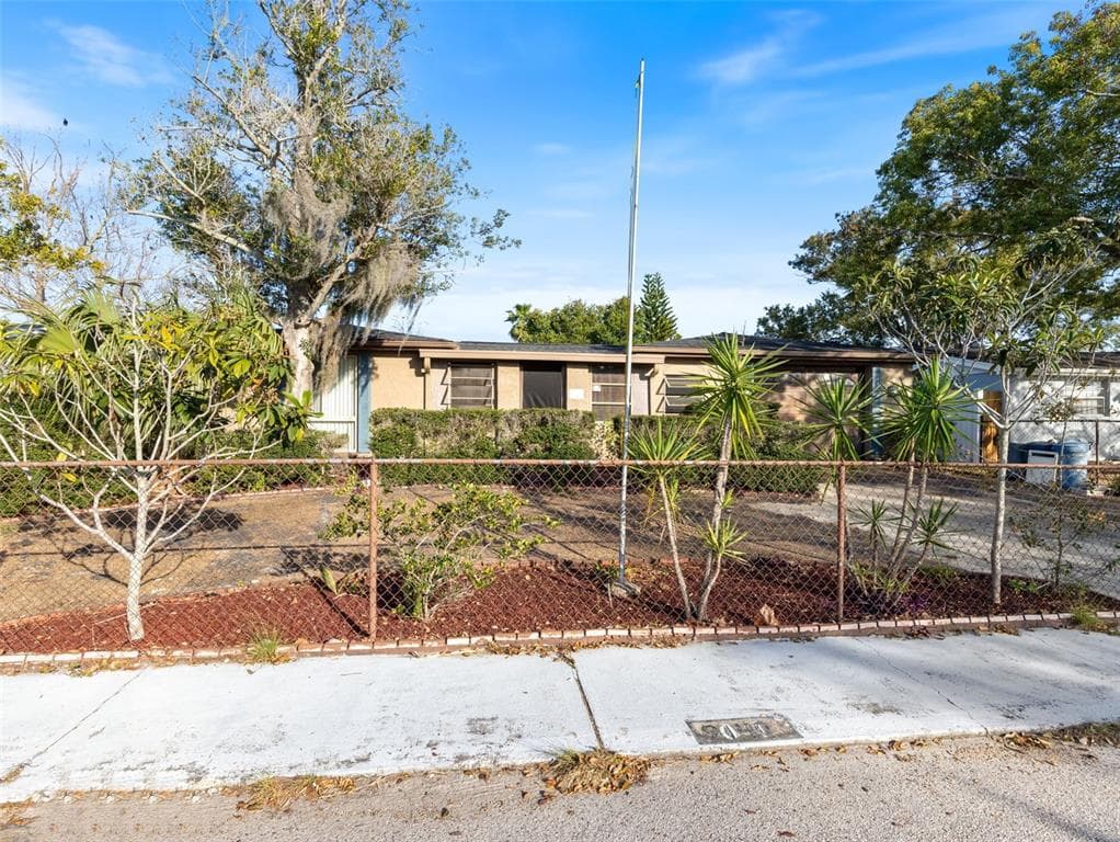 9140 SUFFOLK LANE PORT RICHEY, FL 34668