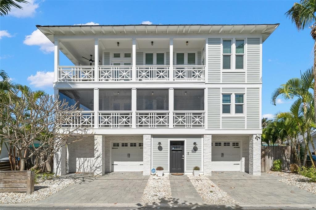 114 88TH AVENUE TREASURE ISLAND, FL 33706