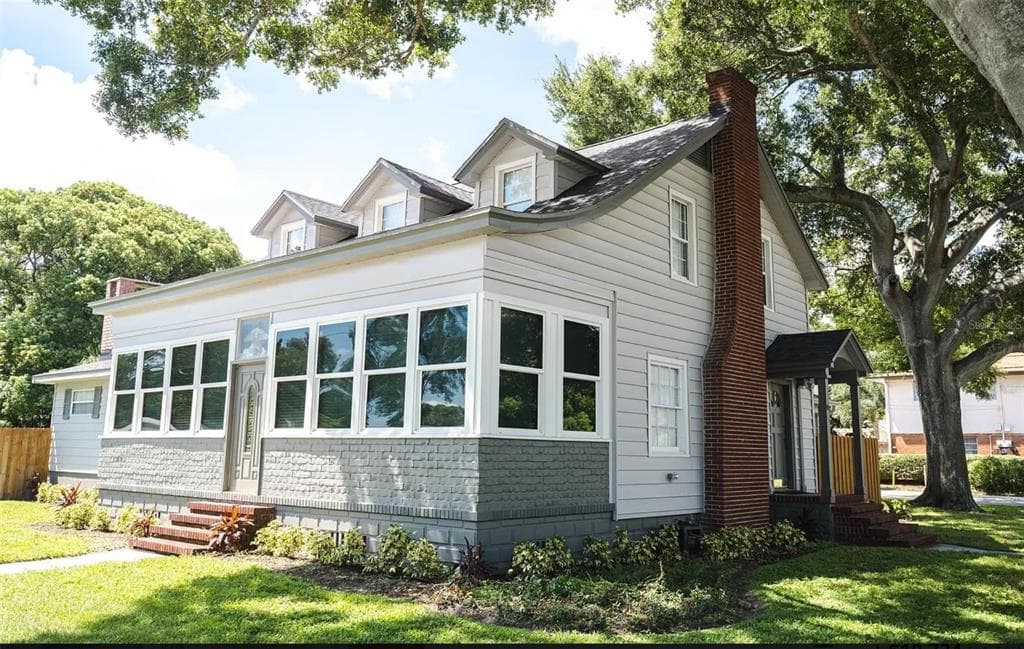 1701 20TH AVENUE N ST PETERSBURG, FL 33713