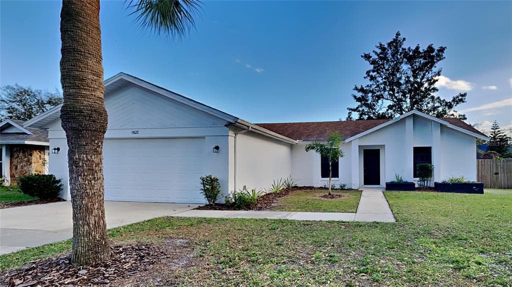 9822 BALMORAL CIRCLE ORLANDO, FL 32817