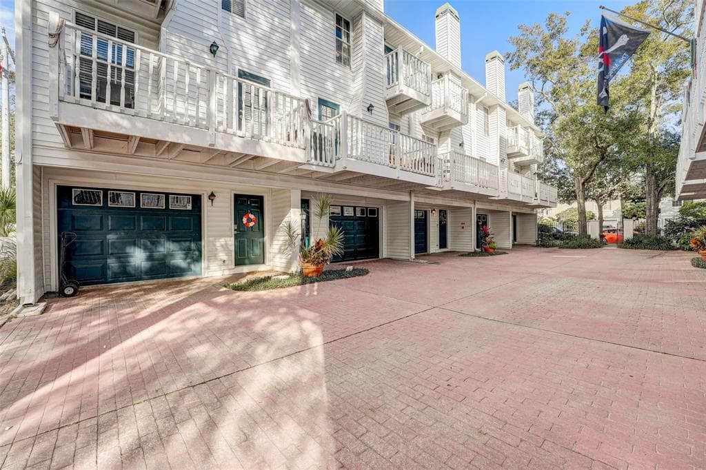 502 S WILLOW AVENUE UNIT 2 TAMPA, FL 33606