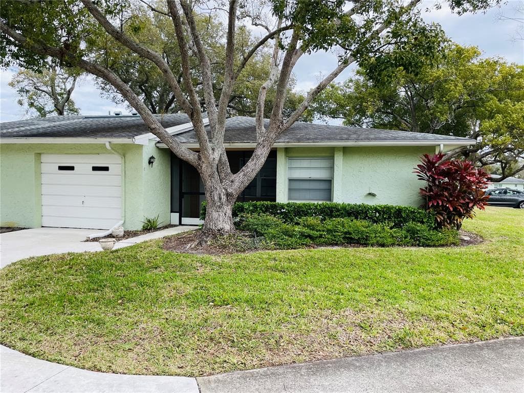 2801 ORANGE TREE CIRCLE N UNIT C PALM HARBOR, FL 34684