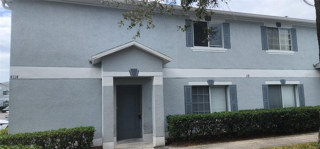 4114 WATERSIDE ISLAND COURT TAMPA, FL 33617