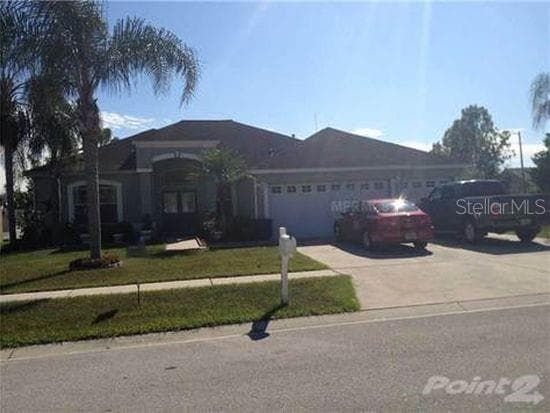 4512 RIVER OVERLOOK DRIVE VALRICO, FL 33596