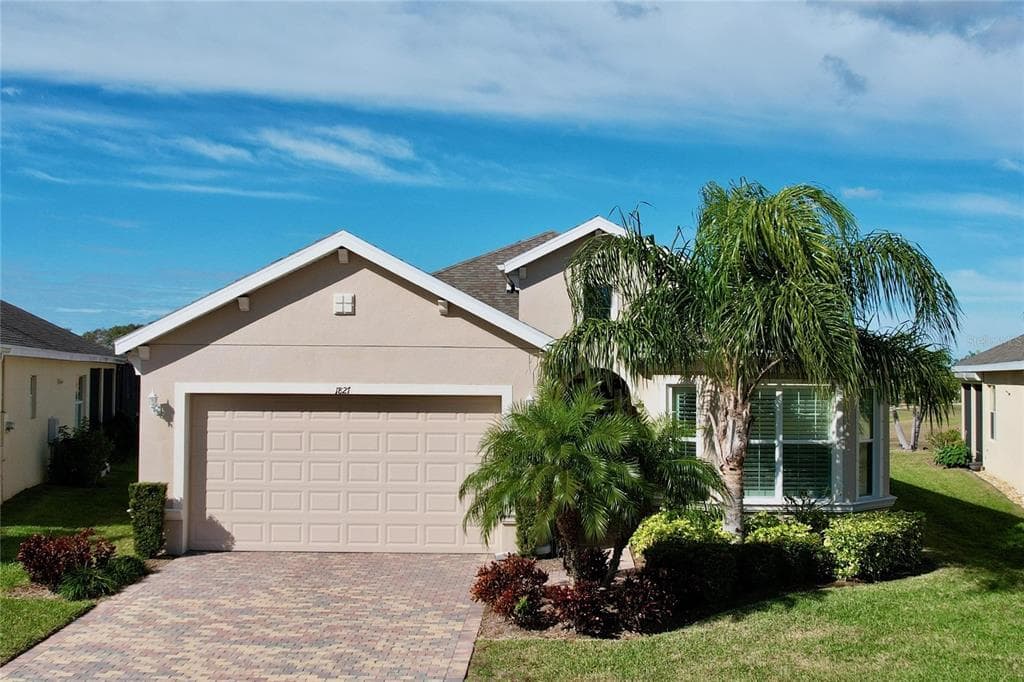 1827 PACIFIC DUNES DRIVE SUN CITY CENTER, FL 33573