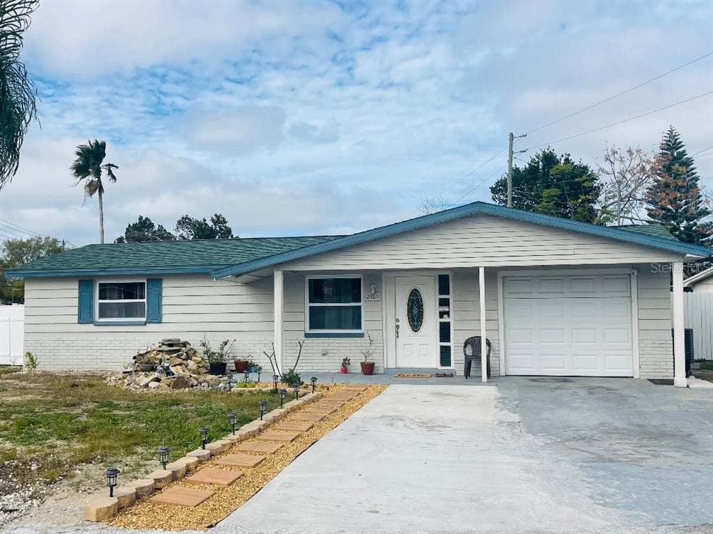 2509 LIMEWOOD DRIVE