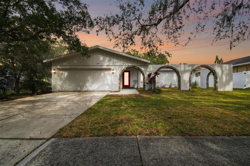 3302 ENTERPRISE ROAD E SAFETY HARBOR, FL 34695