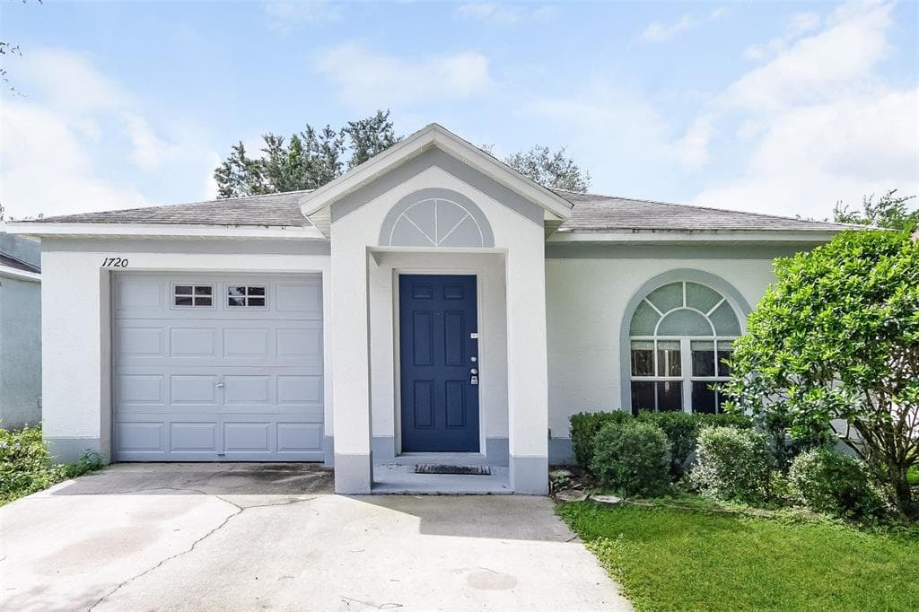 1720 MOSAIC FOREST DRIVE SEFFNER, FL 33584