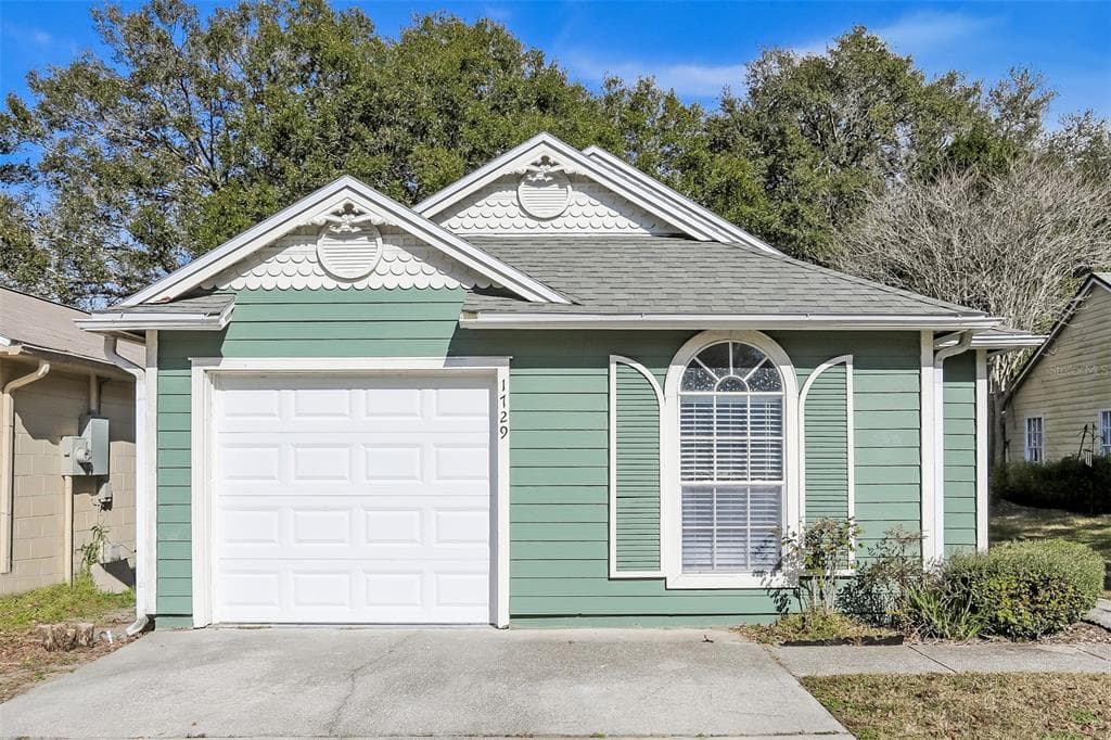 1729 CHATHAM CIRCLE APOPKA, FL 32703