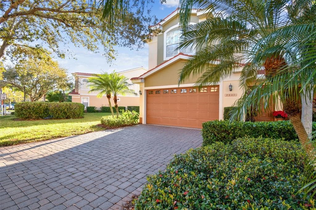 13940 CLUBHOUSE DRIVE TAMPA, FL 33618