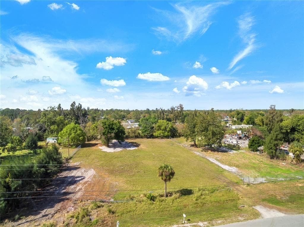 7958 MCDANIEL DRIVE NORTH FORT MYERS, FL 33917