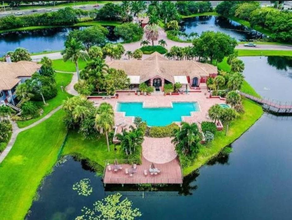 10263 GANDY BOULEVARD N UNIT 403 ST PETERSBURG, FL 33702