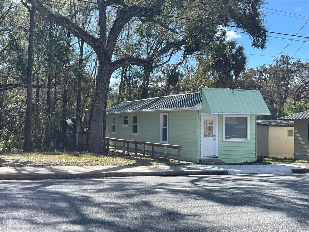 270 N BROAD STREET BROOKSVILLE, FL 34601