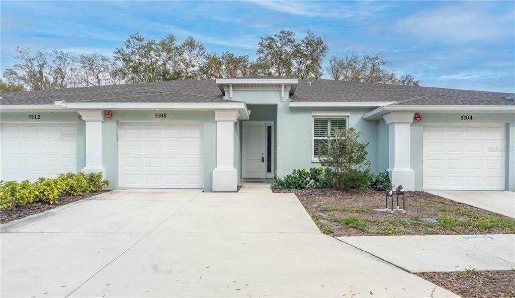 5108 2ND AVENUE E PALMETTO, FL 34221