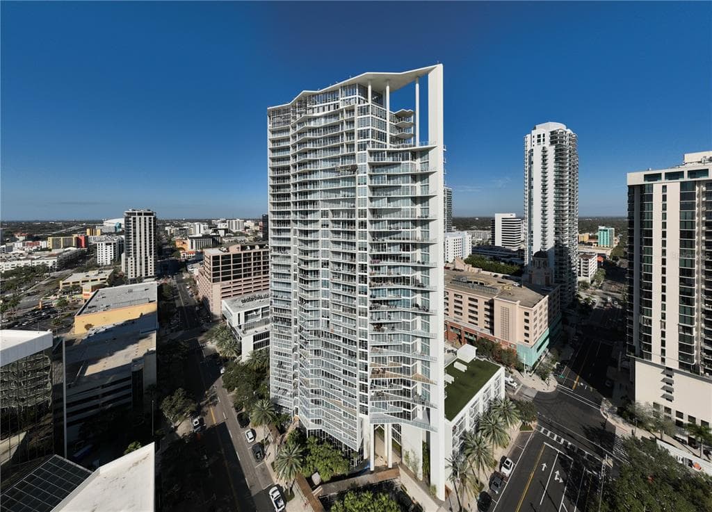 175 1ST STREET S UNIT 804 ST PETERSBURG, FL 33701