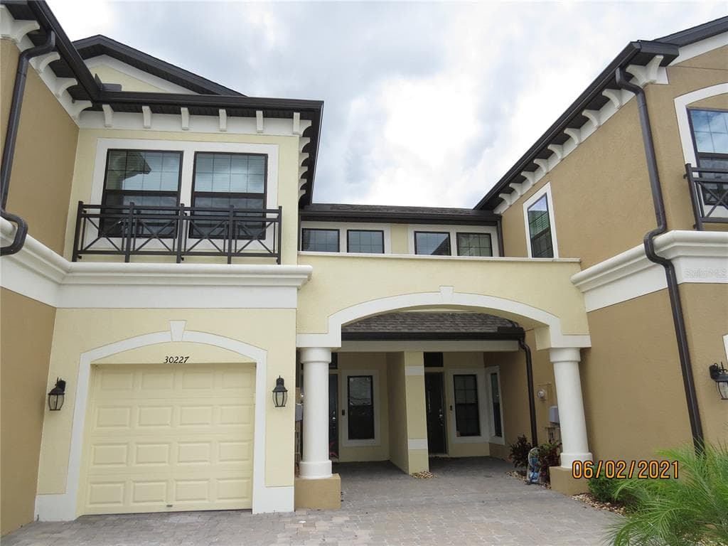 30227 SOUTHWELL LANE WESLEY CHAPEL, FL 33543