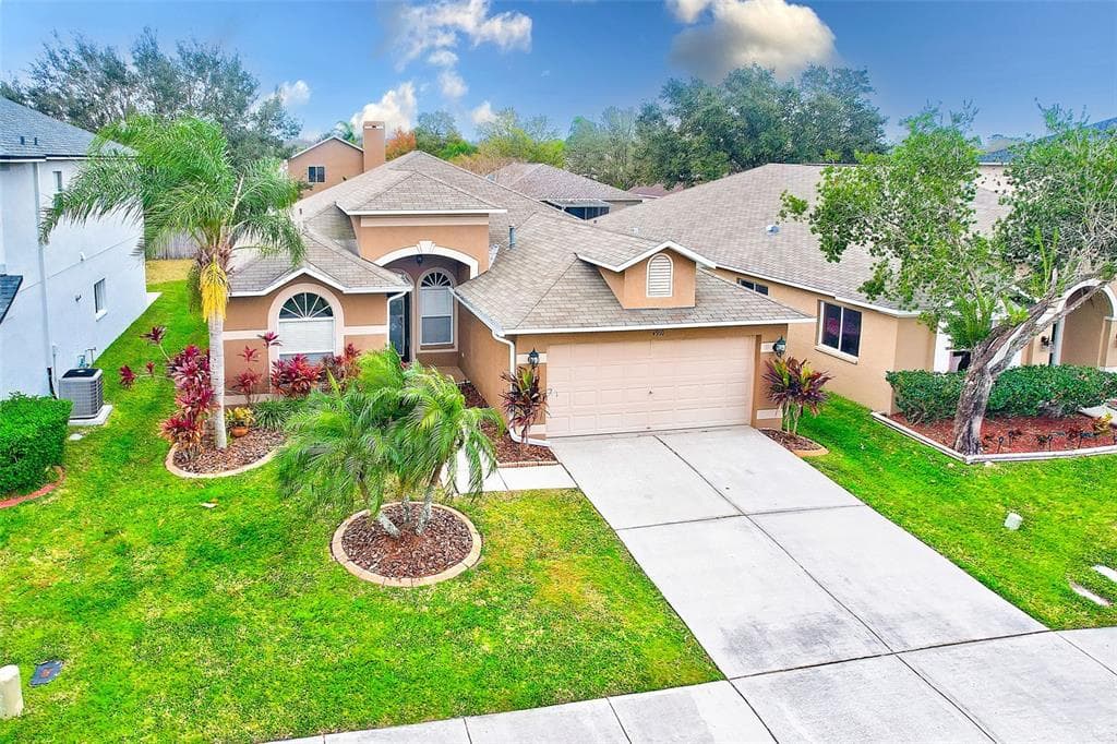 4910 TRINIDAD DRIVE LAND O LAKES, FL 34639