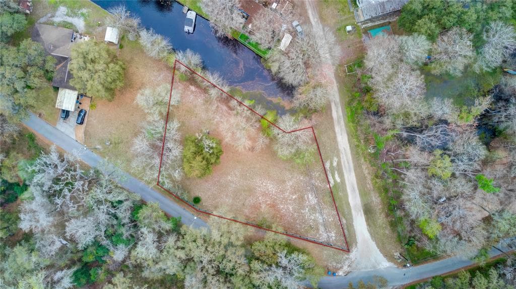 28288 PETERSON CAMP ROAD BROOKSVILLE, FL 34601