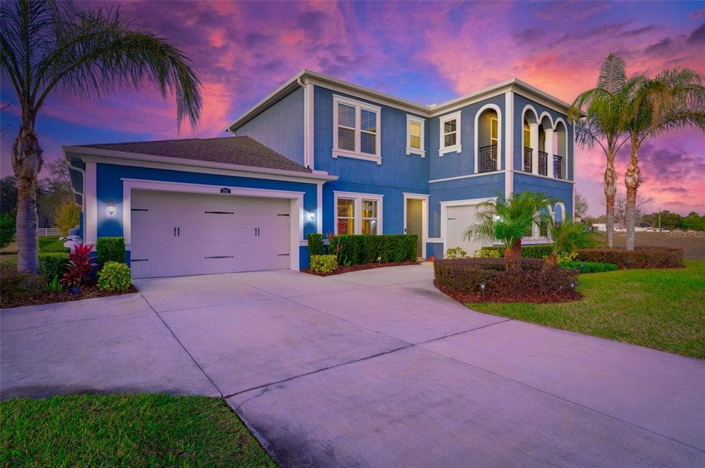 17911 BARN CLOSE DRIVE LUTZ, FL 33559