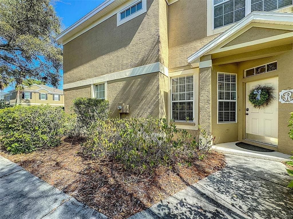2531 NEWBERN AVE CLEARWATER, FL 33761