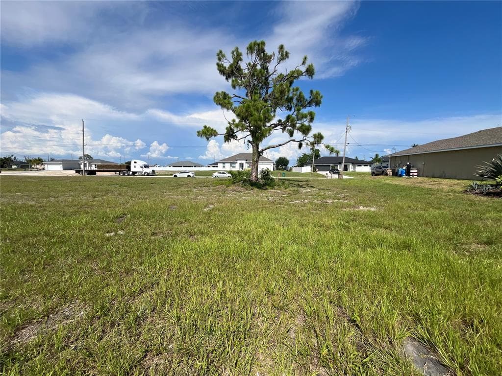 2140 NW 16TH PLACE CAPE CORAL, FL 33993