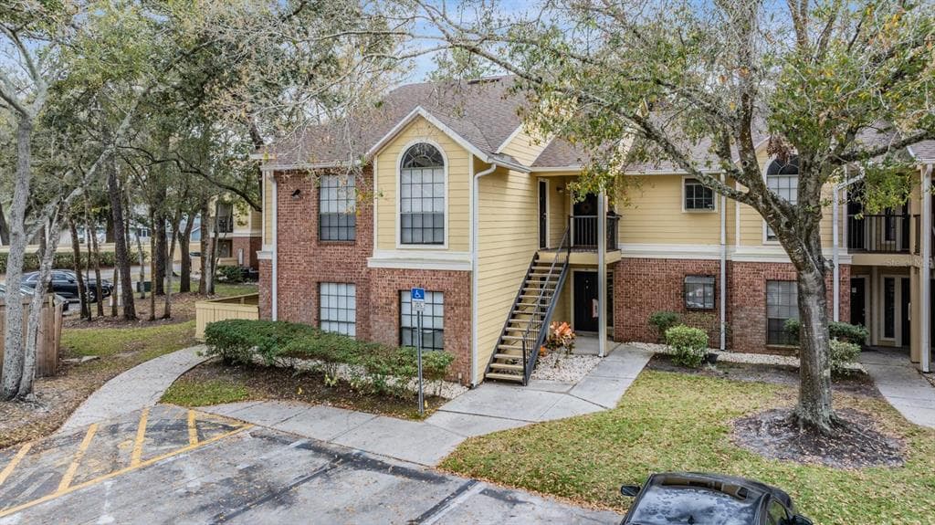 8647 MALLARD RESERVE DRIVE UNIT 102 TAMPA, FL 33614