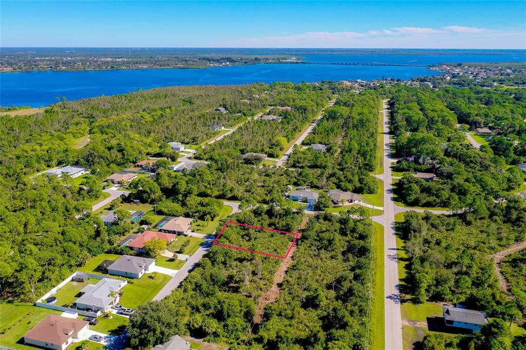 13089 PROCTOR AVENUE PORT CHARLOTTE, FL 33981