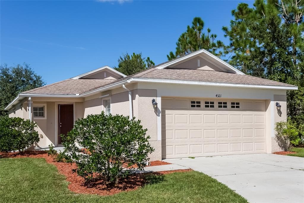 4321 BETHPAGE COURT WESLEY CHAPEL, FL 33543