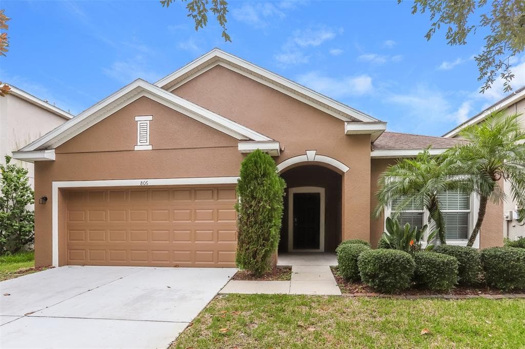 806 FERN LEAF DRIVE RUSKIN, FL 33570
