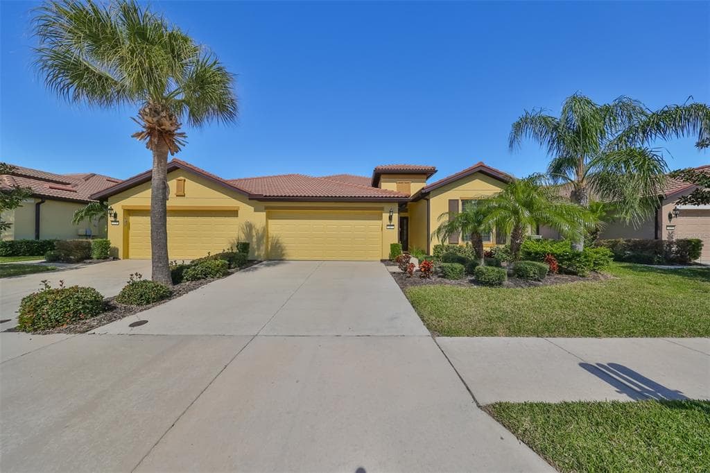337 MYSTIC FALLS DRIVE APOLLO BEACH, FL 33572