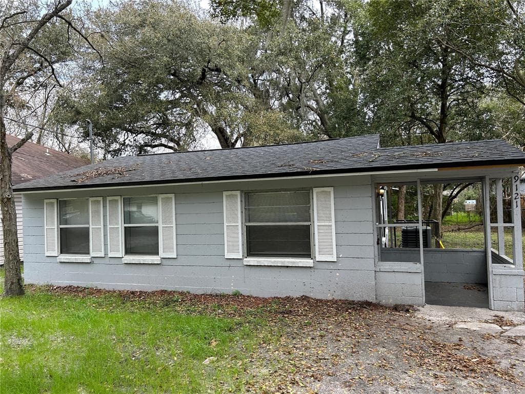 9121 ADAMS AVENUE JACKSONVILLE, FL 32208