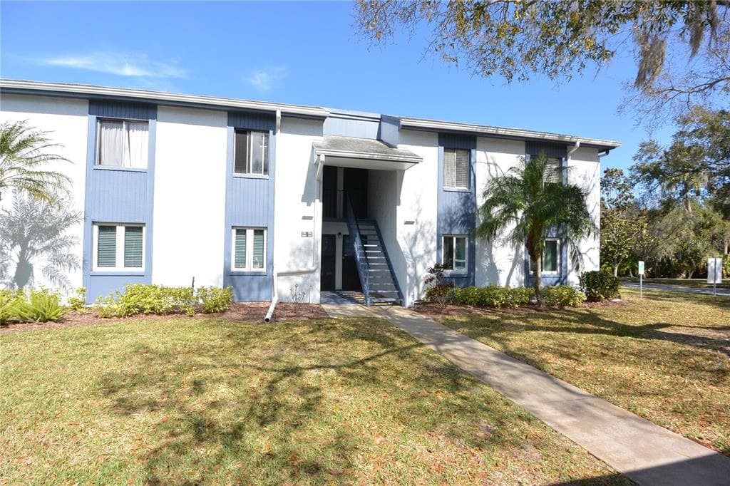 135 CYPRESS LANE UNIT 135 OLDSMAR, FL 34677
