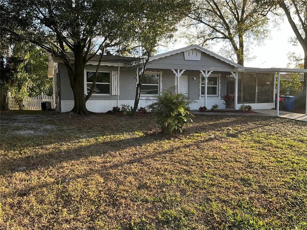 4021 FAWN CIRCLE TAMPA, FL 33610