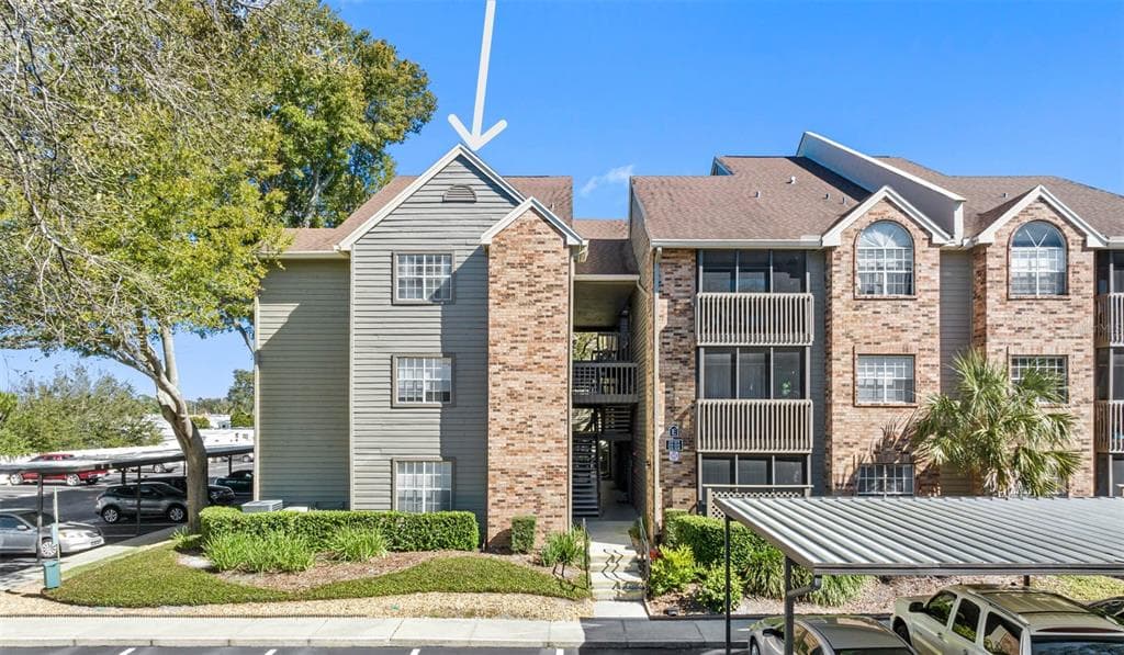 2500 WINDING CREEK BOULEVARD UNIT E301 CLEARWATER, FL 33761