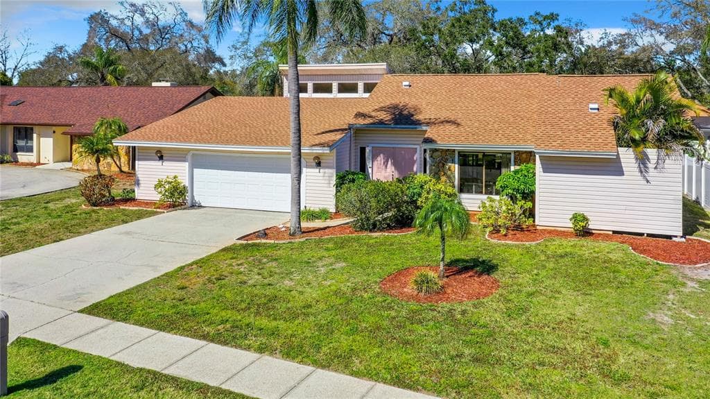 2813 HAMLIN PLACE PALM HARBOR, FL 34684