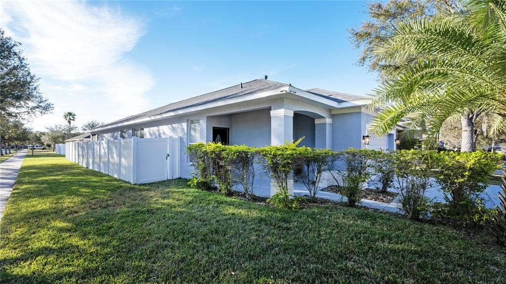 10433 AVELAR RIDGE DRIVE RIVERVIEW, FL 33578