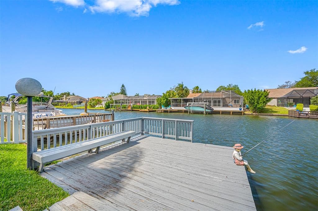 6110 GALLEON WAY TAMPA, FL 33615