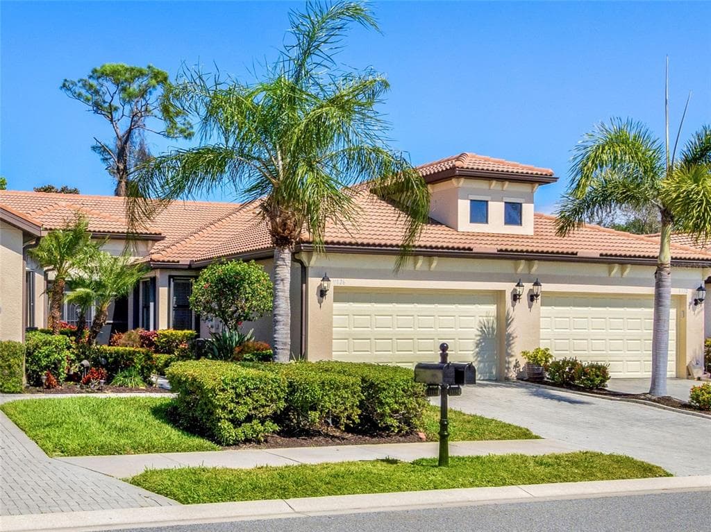 11126 CAMPAZZO DRIVE VENICE, FL 34292