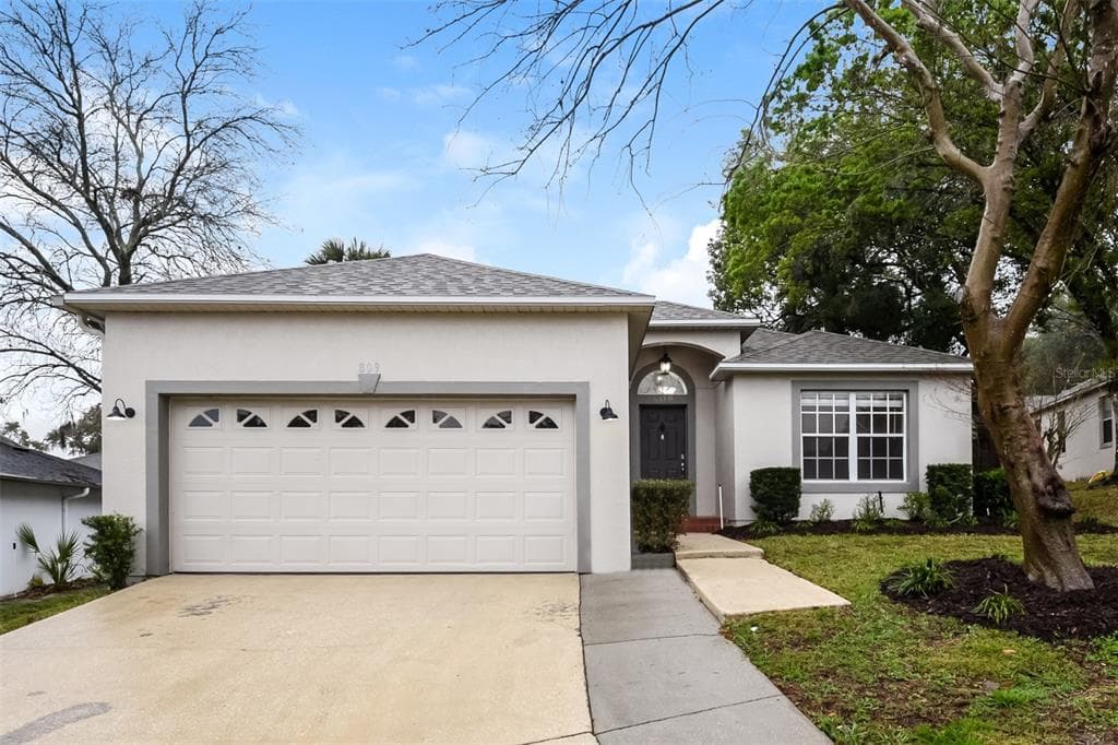 809 HILLSIDE DRIVE APOPKA, FL 32712
