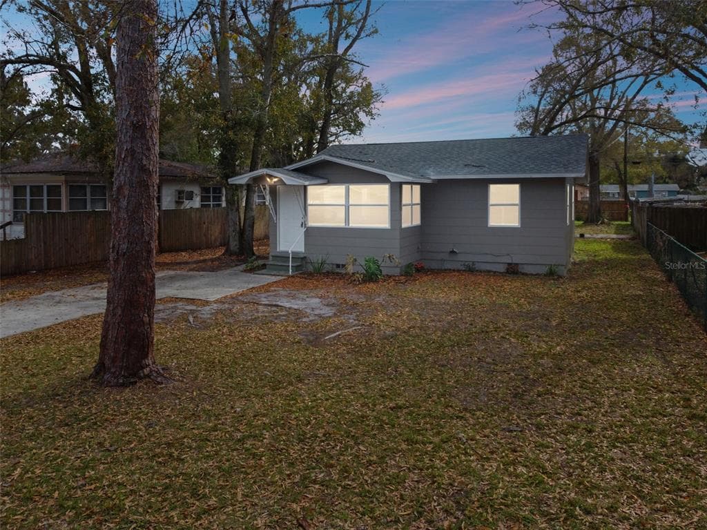 4220 44TH AVENUE N ST PETERSBURG, FL 33714