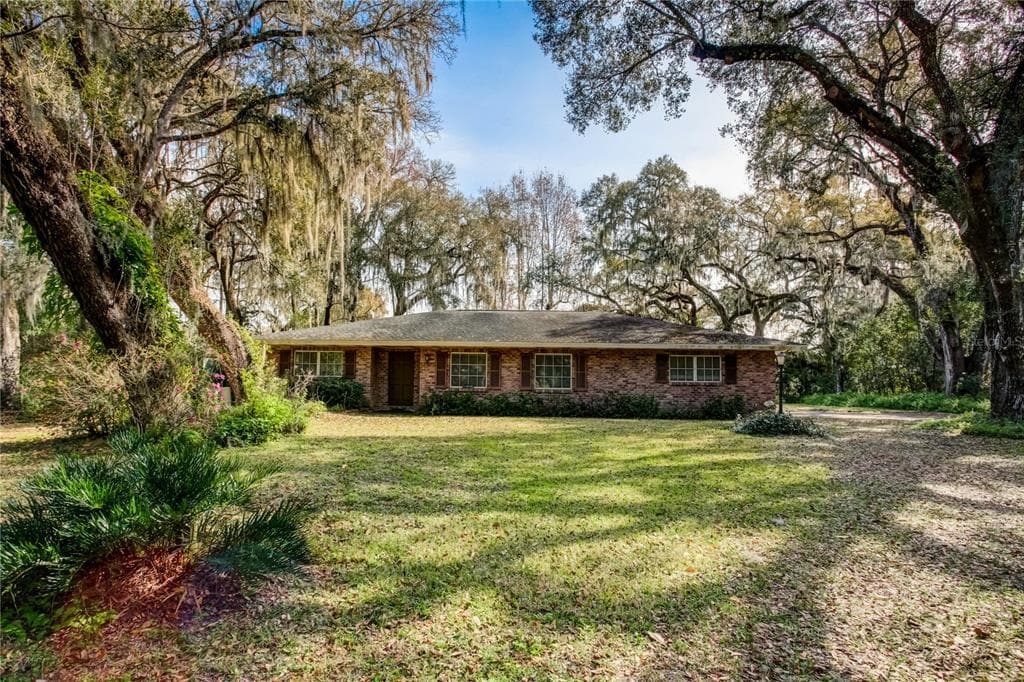 14016 PARADISE LANE