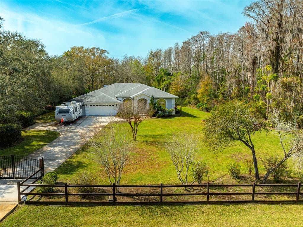10135 BUCK DRIVE NEW PORT RICHEY, FL 34654