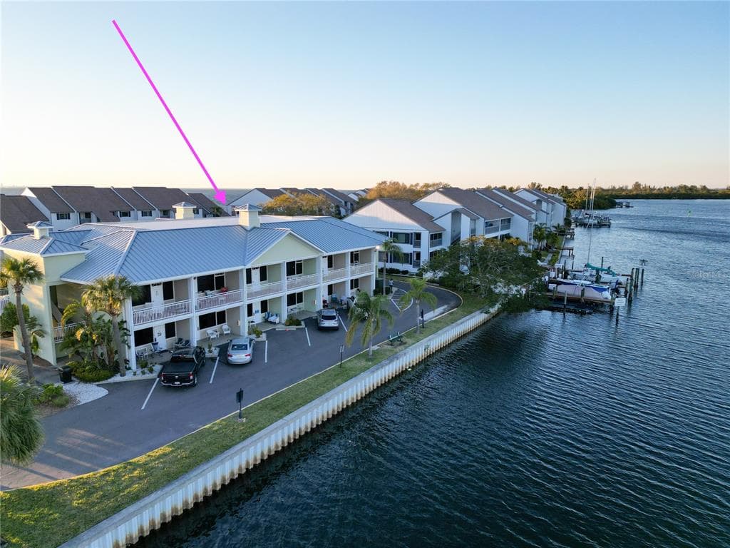 611 DESTINY DRIVE UNIT 407 RUSKIN, FL 33570