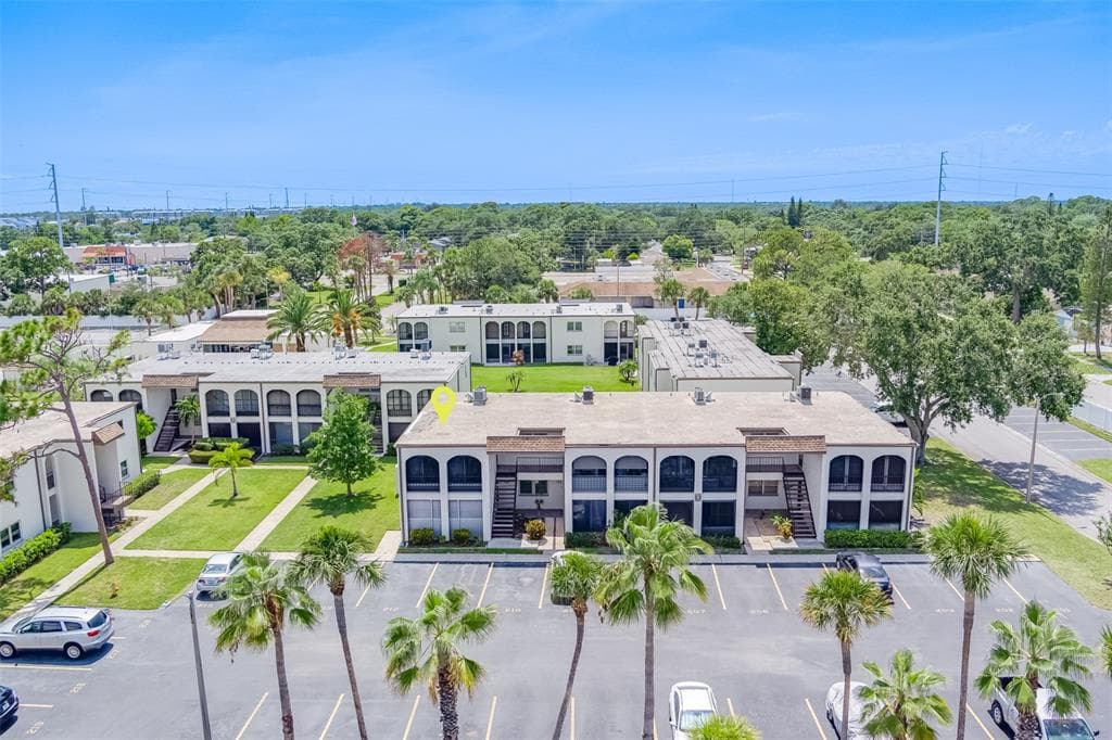 7701 STARKEY ROAD UNIT 208 SEMINOLE, FL 33777