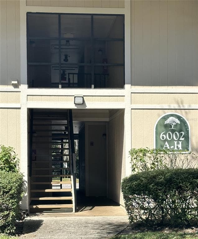 6002 LAKETREE LANE UNIT G TEMPLE TERRACE, FL 33617