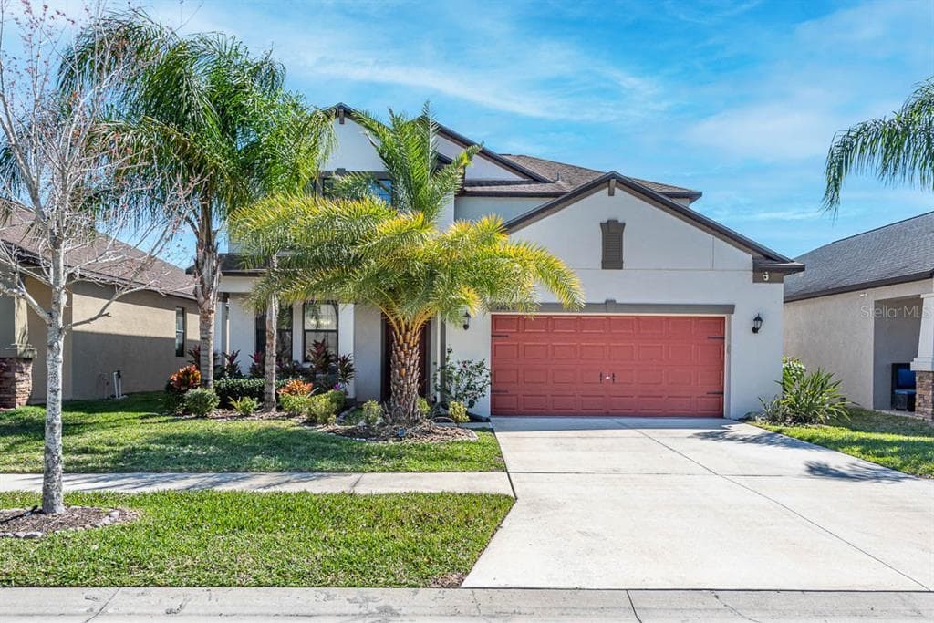 14043 TROPICAL KINGBIRD WAY