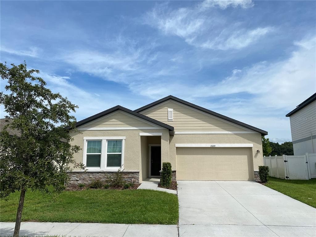 35099 DAISY MEADOW LOOP ZEPHYRHILLS, FL 33541