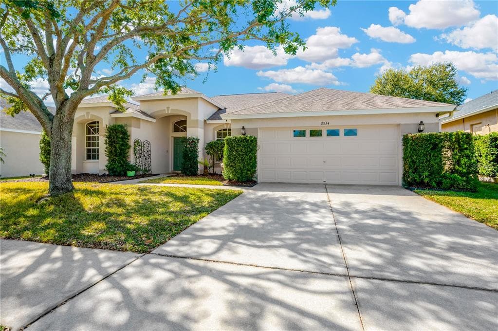 13654 ARTESA BELL DRIVE RIVERVIEW, FL 33579