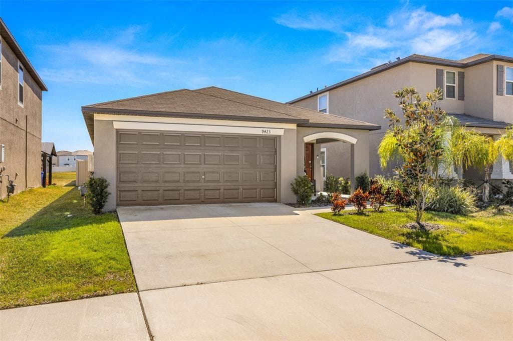 9423 LEMON DROP LOOP RUSKIN, FL 33573