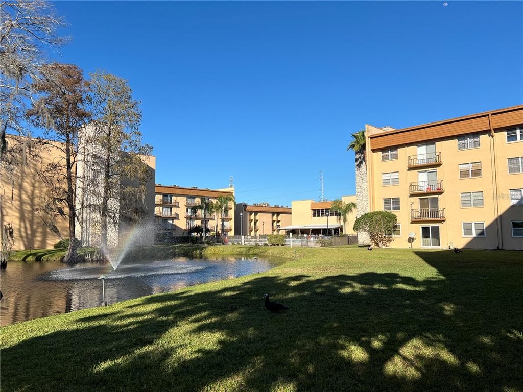5820 N CHURCH AVENUE UNIT 225 TAMPA, FL 33614